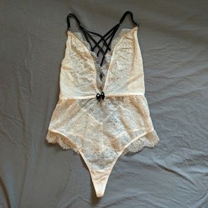 Victoria's Secret lingerie lace teddy